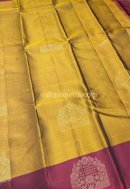 Half Mix - Pure Soft Silk Saree - VVPSS030