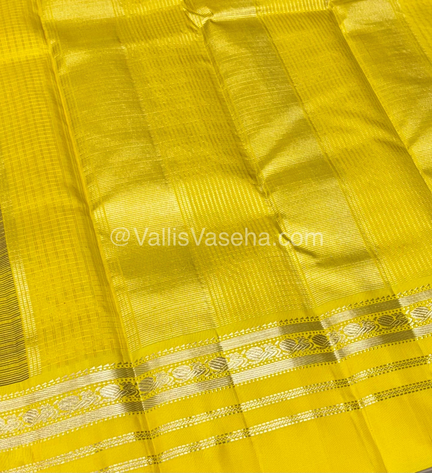 Pure Vintage Korvai Kanchipuram Silk Saree - Blue & Yellow Combo - VVPS006