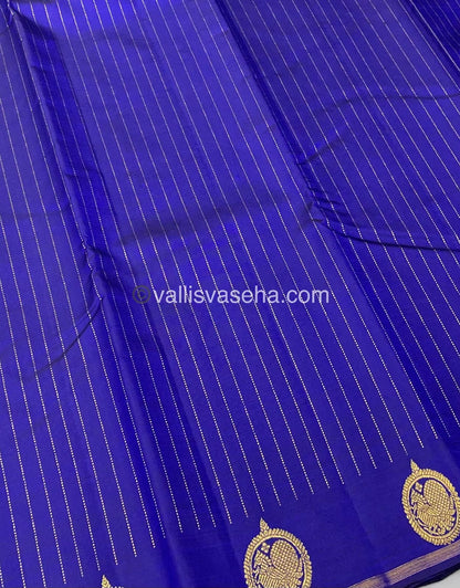 Pure Kanchipuram Silk Saree - Vaira Voosi design with Mayil Butta Border- Blue shade  - VVPS006