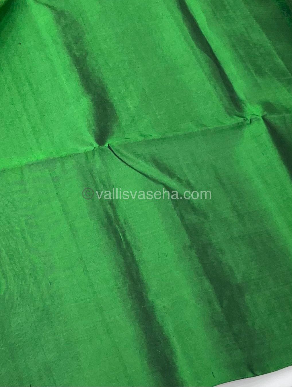 Pure Soft Silk Saree - Vaira Voosi design - Purple With Green Combo - VVPSS016