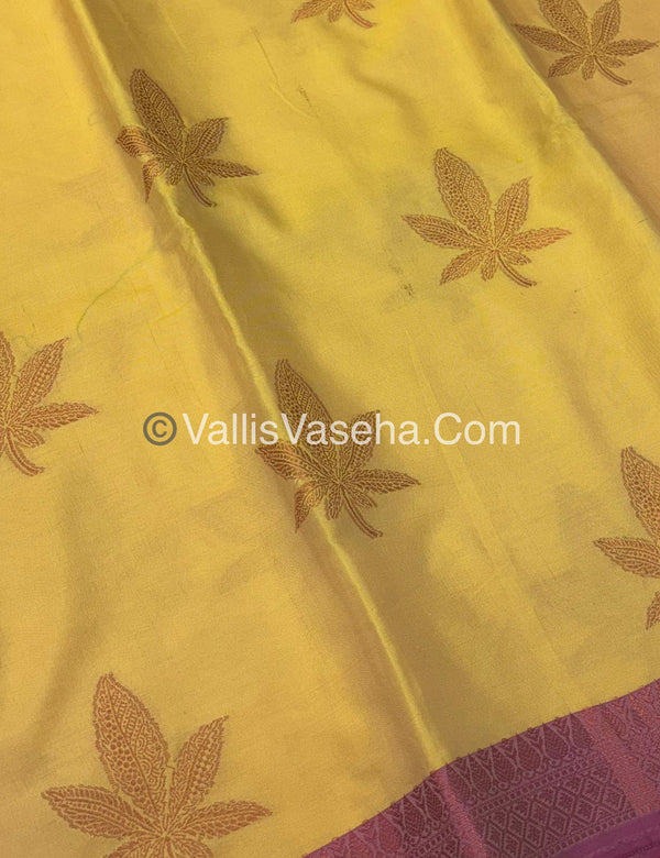 50% less - Offer Saree - Semi Soft silk Saree   - VVDS007