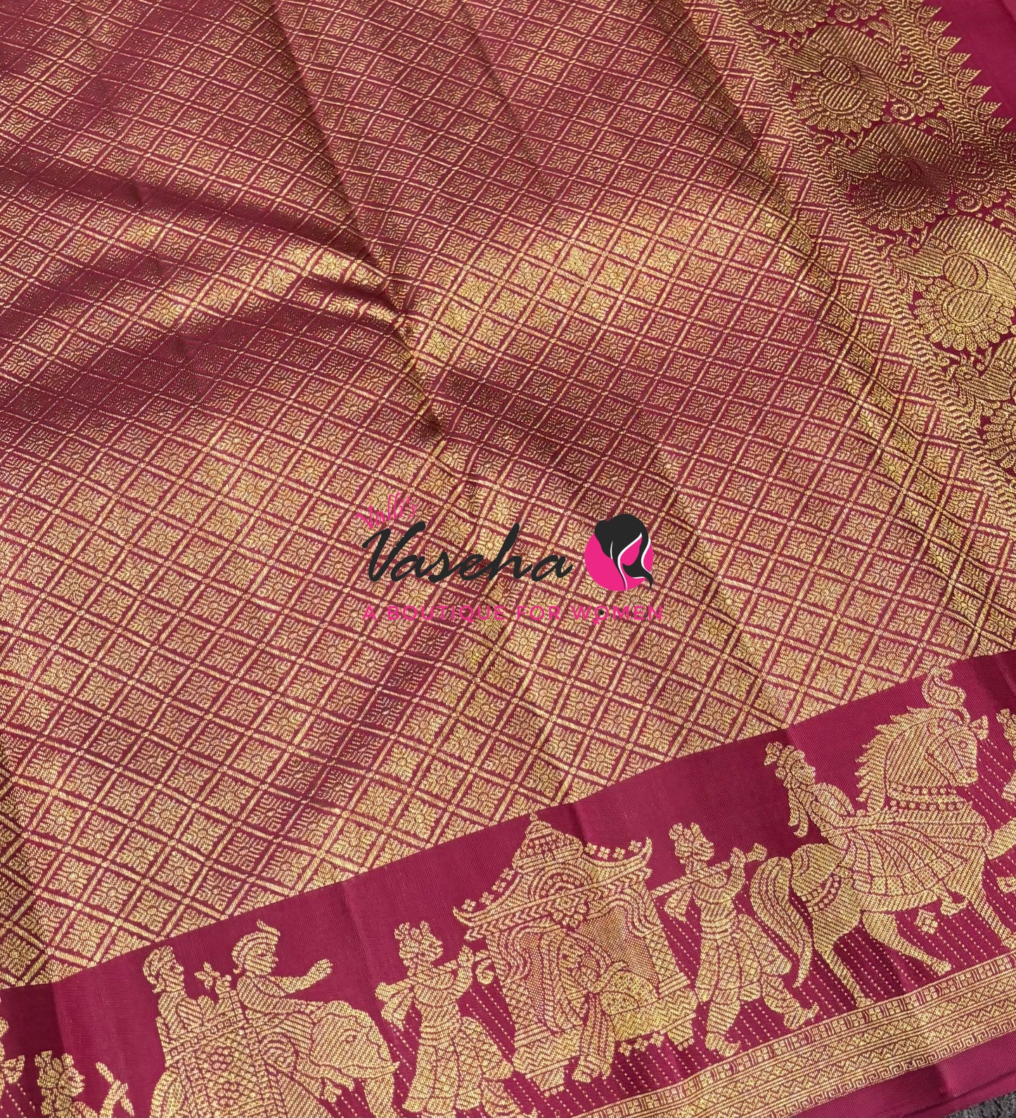 Pure Kanchipuram Silk Saree - Pallaku Design Self Border- Maroon Shade  - VVPS090