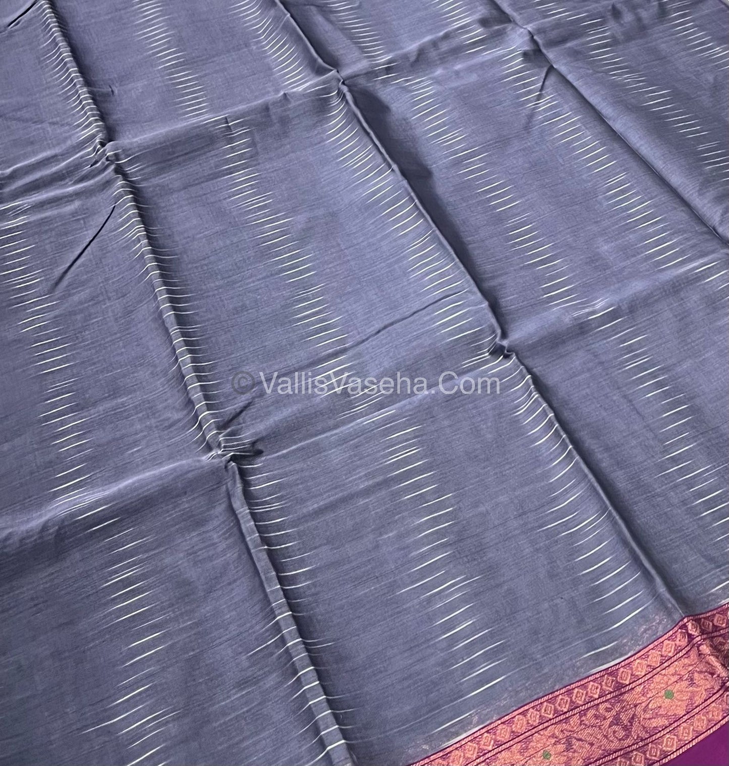 Dhaka Cotton Saree - VVDCS001