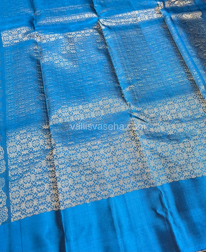 Half Mix - Pure Soft Silk Saree - VVPSS030