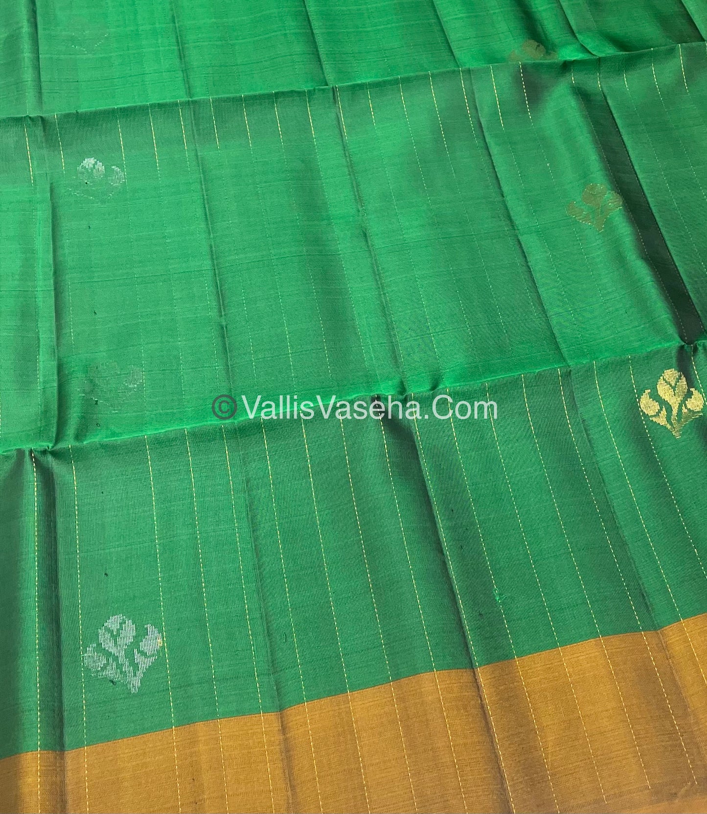 Half Mix - Pure Soft Silk Saree - VVPSS031