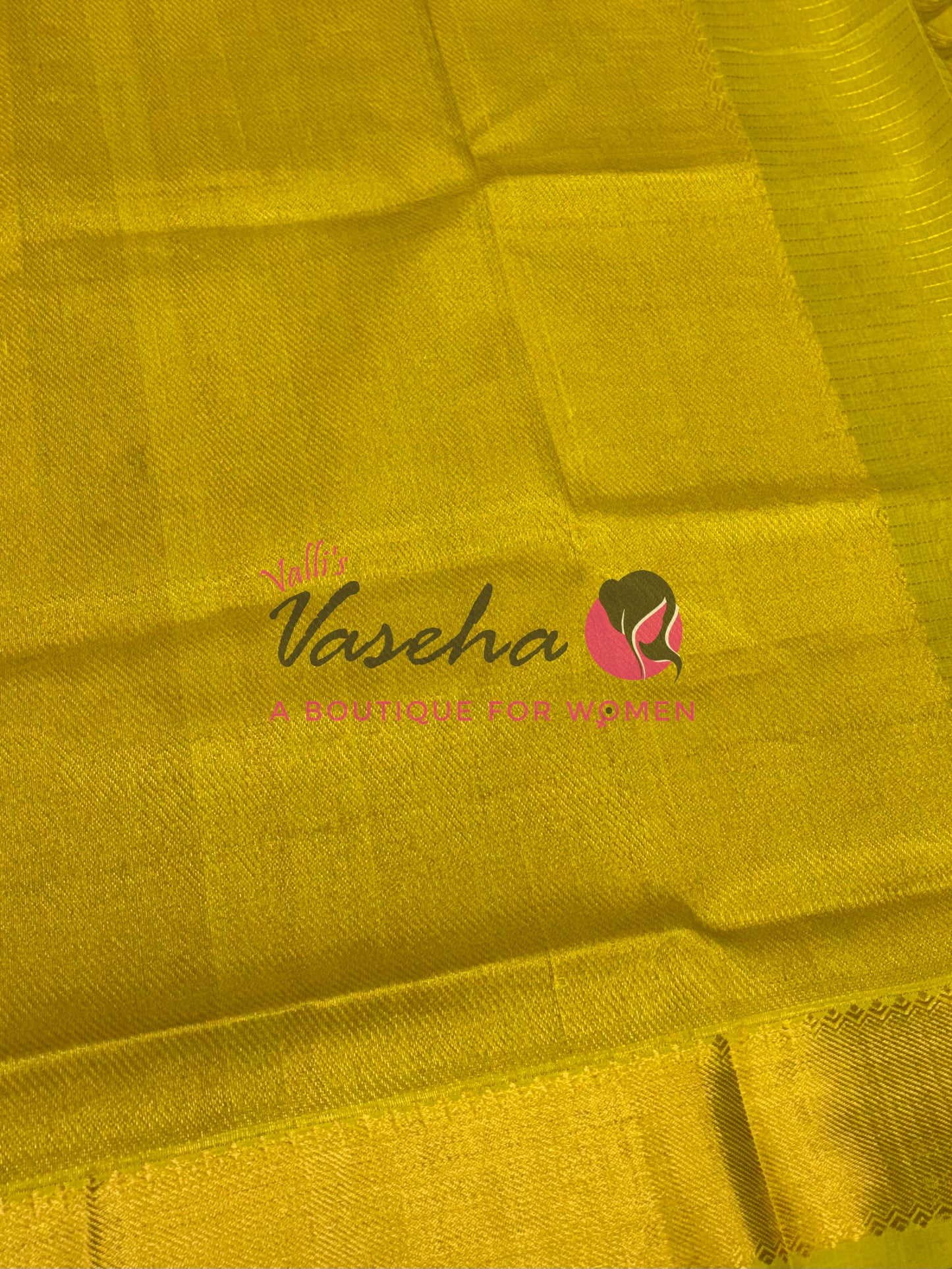 Pure Silk Cotton Saree - Mayil & Chakkaram Design - Red With Yellowish green  Shade -VVMC002