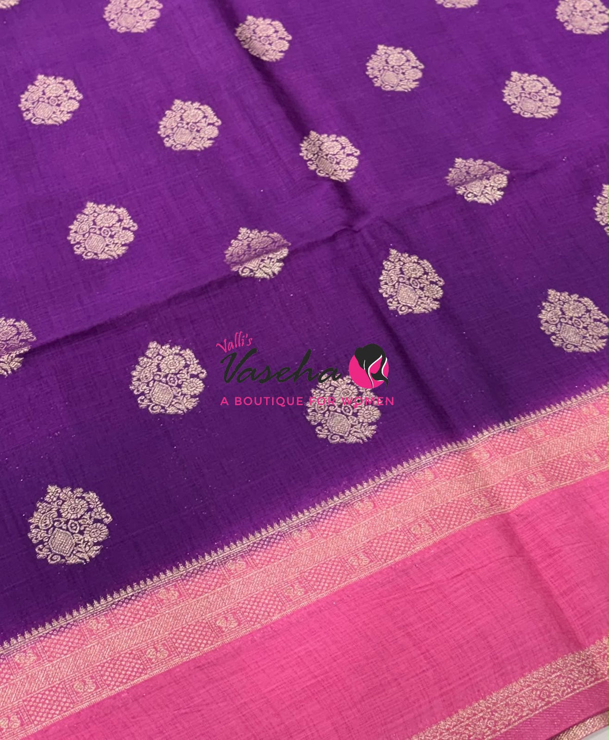 Banarasi - Heritage - Contrast  - Retta Petta border - VVBHS017