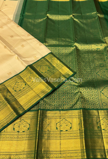 Pure Vintage Korvai Kanchipuram Silk Saree - Cream & Green Combo - VVPS022