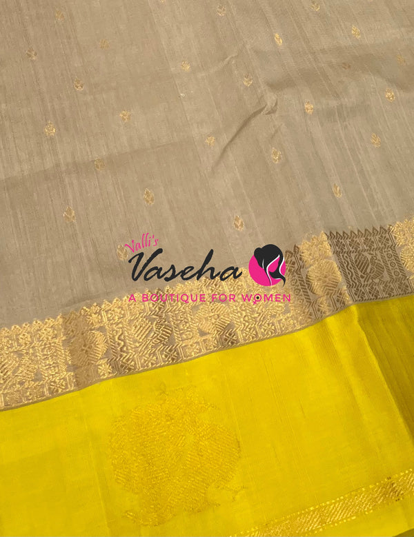Pure Korvai Silk Cotton With Peacock Butta Border Cream With Yellow Shade - VVKSC018