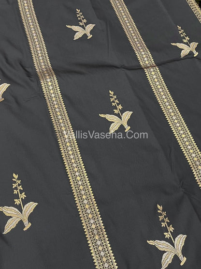Semi Soft Silk - Border less - Black Shade -VVSSS034