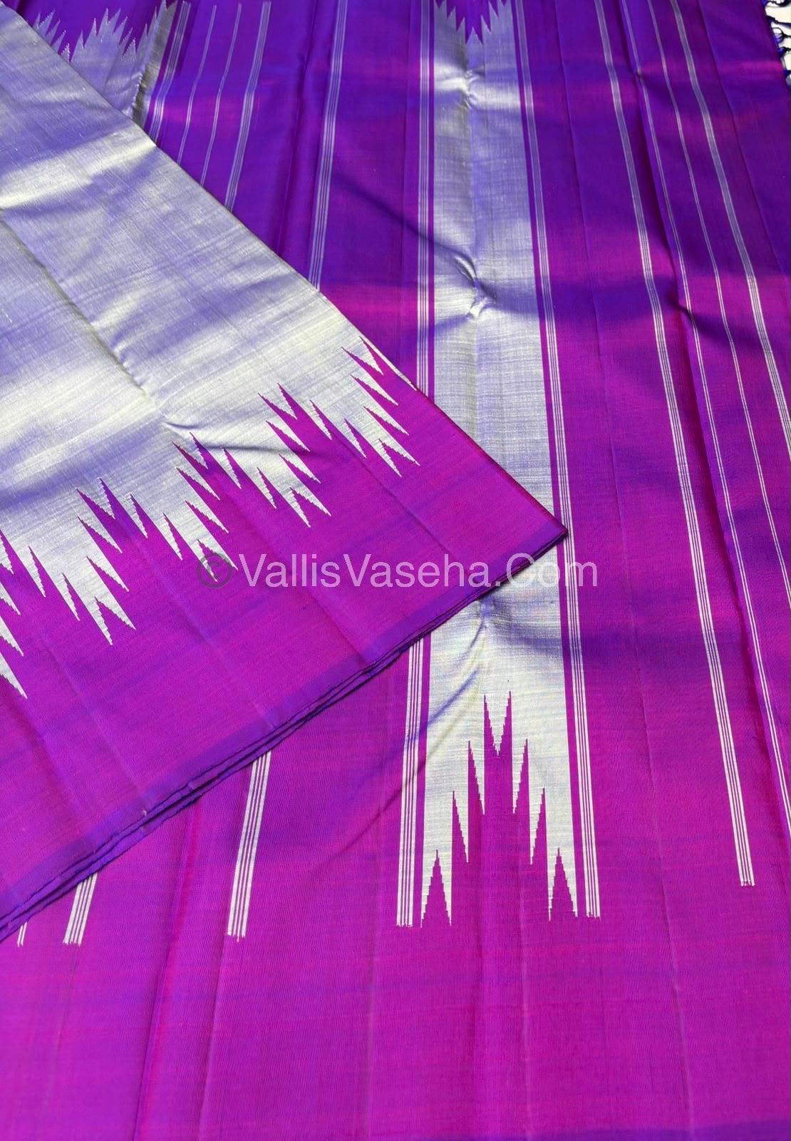 Pure Kanchipuram Silk Saree - Thalampoo - VVPS029