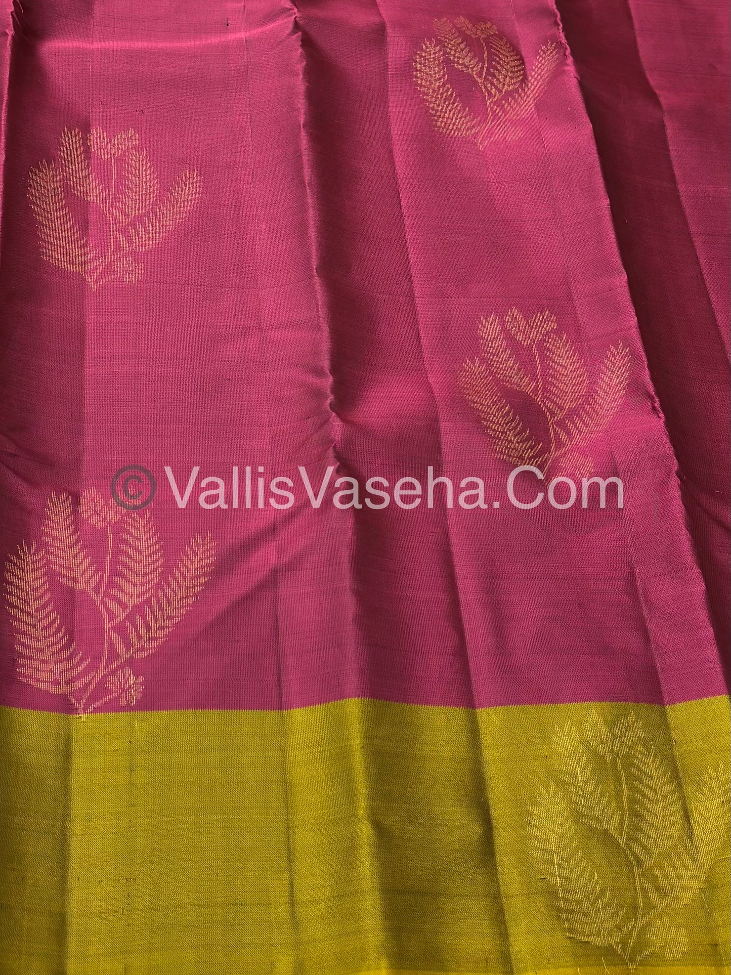 Half Mix - Pure Soft Silk Saree - VVPSS075
