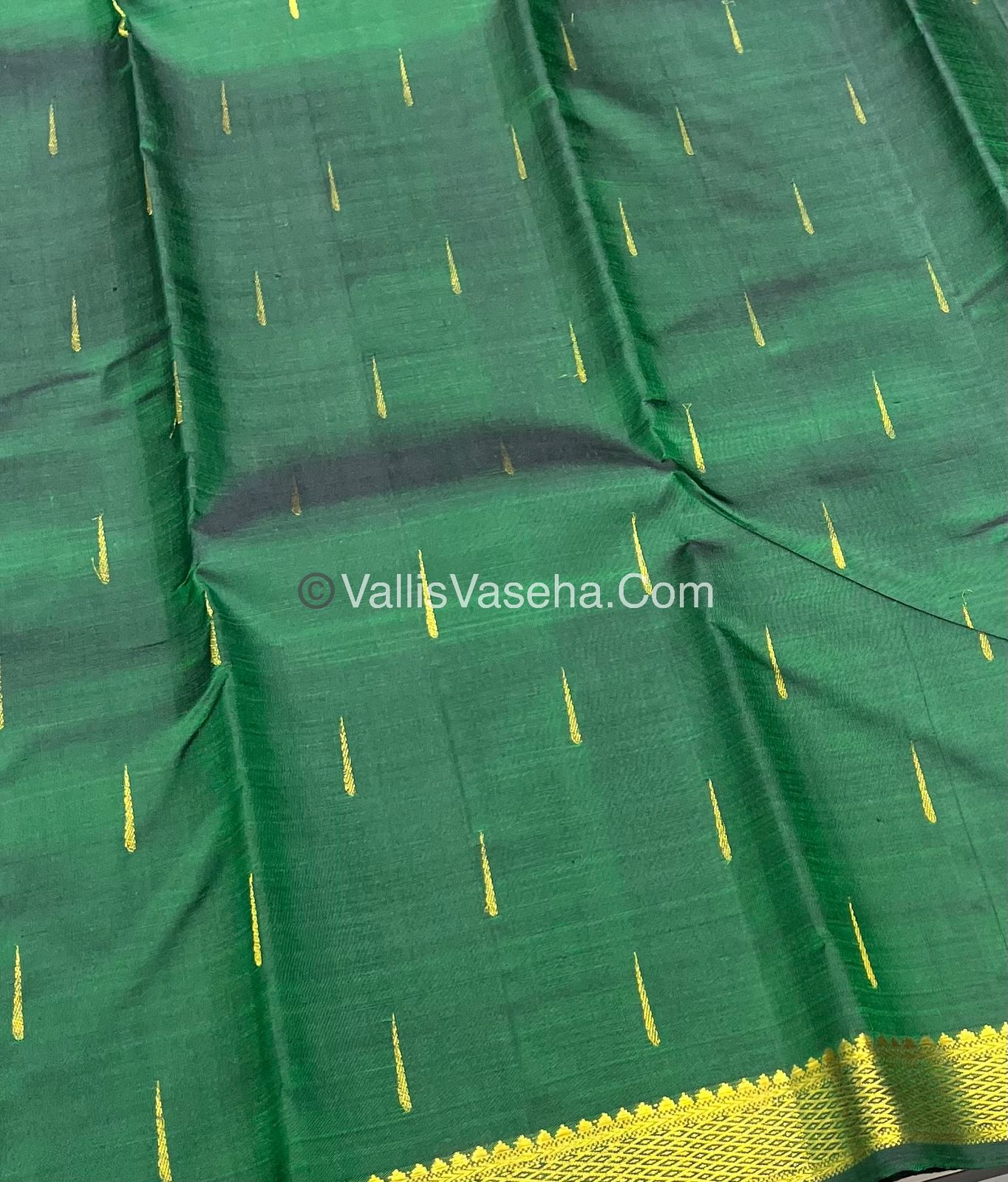 Pure Kanchipuram Silk Saree -  Green Shade  - VVPS022