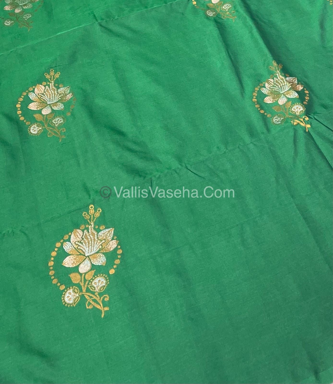 Semi Soft Silk - Border less - Light Green Shade -VVSSS007