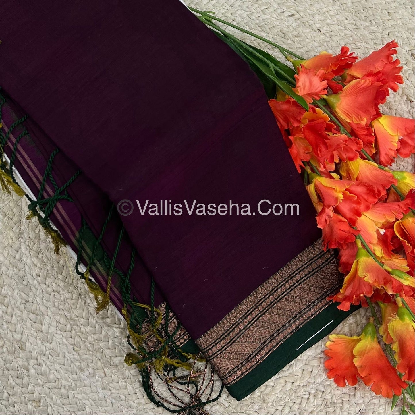 Dhaka Cotton Saree - VVDCS002