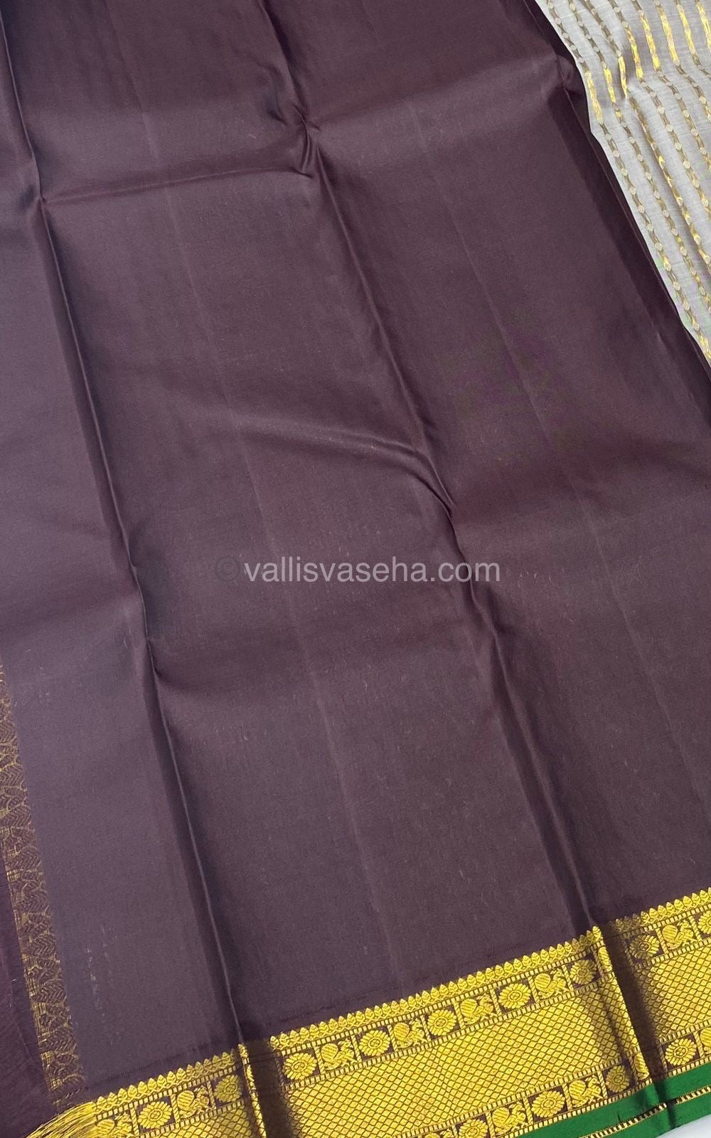 Pure Kanchipuram Silk Saree - Lakshadeepam Butta with Retta Petta Border - Grey with Brown shade - VVPS006