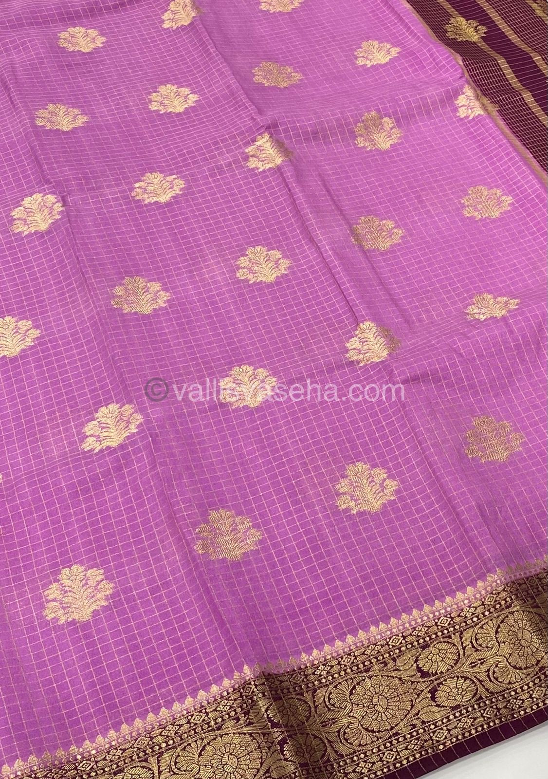 Banarasi - Premium Viscose Georgette Saree - VVPVG002