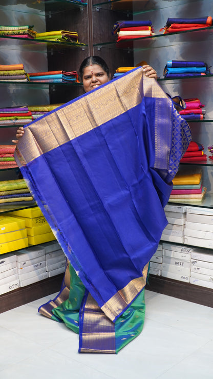 Pure Kanchipuram Silk Saree - Double Tone Peacock Green with Blue Shade - VVPSS023