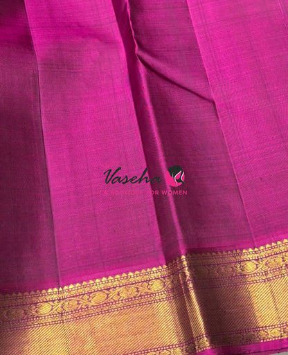 Pure Kanchipuram Silk Saree - Green  & Pink Combo - VVPS025