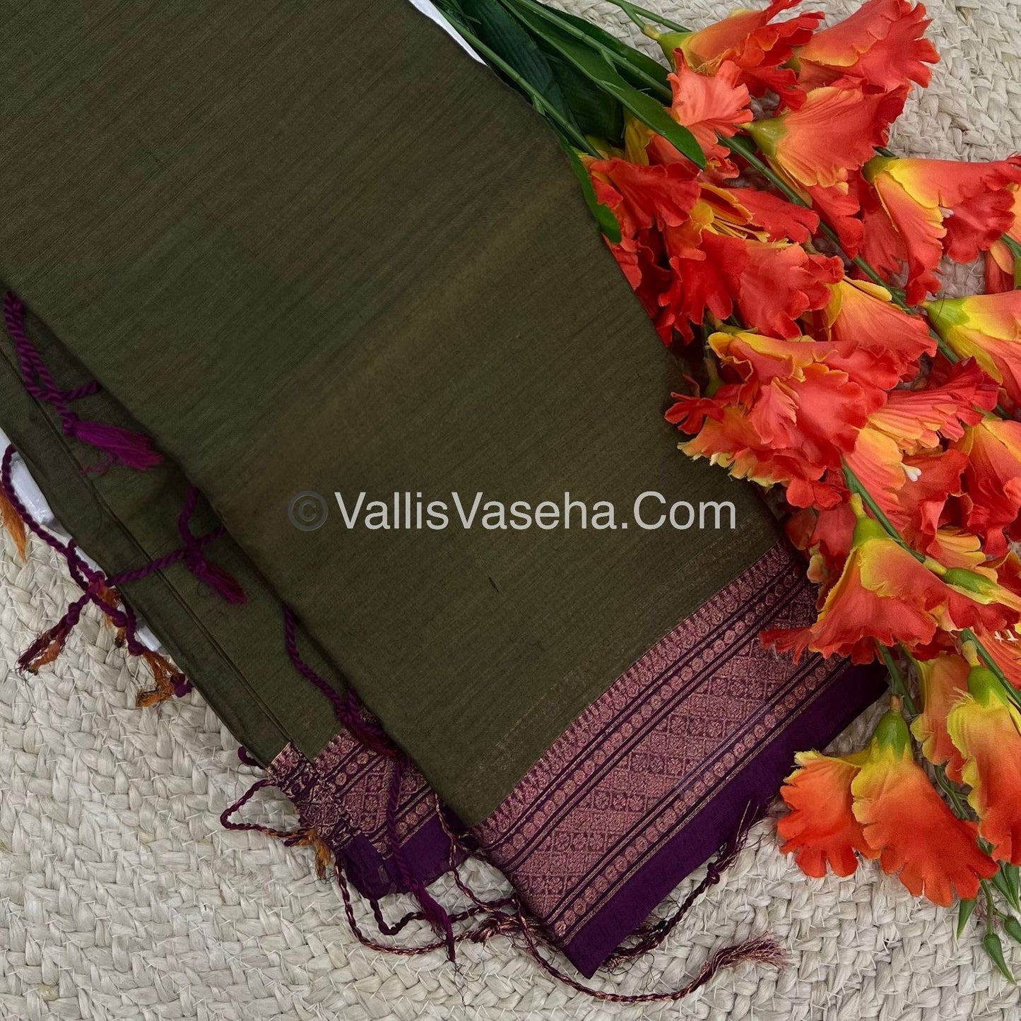 Dhaka Cotton Saree - VVDCS002