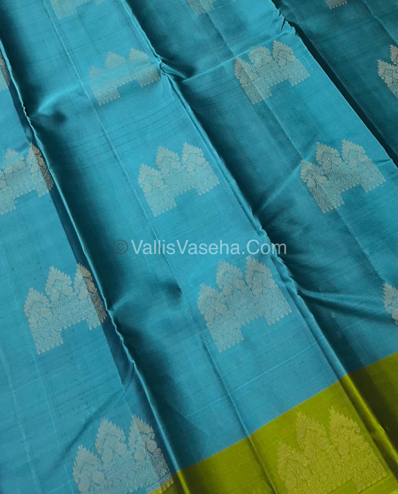 Half Mix - Pure Soft Silk Saree - VVPSS030