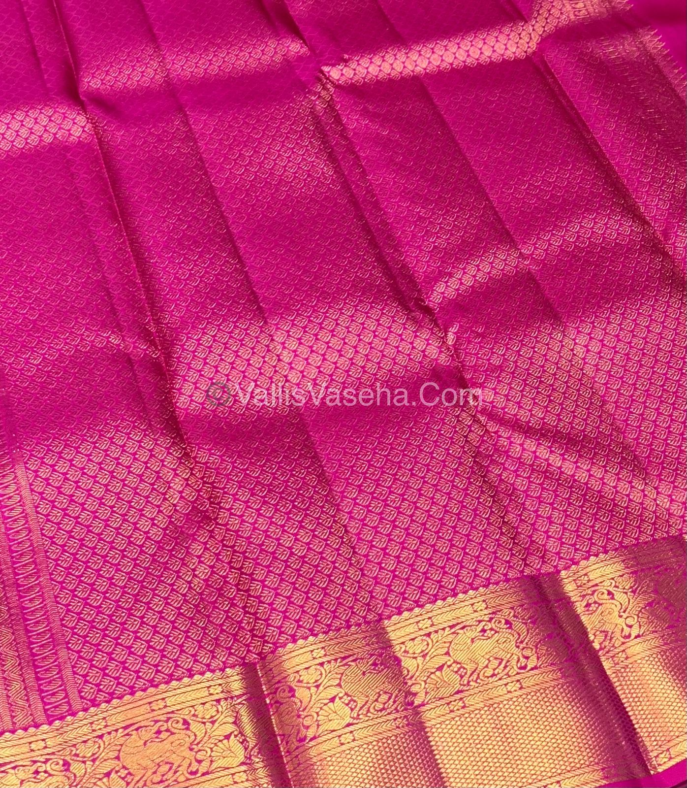 Pure Kanchipuram Silk Saree - Vaira Voosi design - Peachish Pink & Pink shade - VVPS021