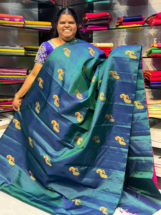 Pure Kanchipuram Silk Saree - Borderless- Peacock Double tone Greenish Blue with Pink combo - VVPS005