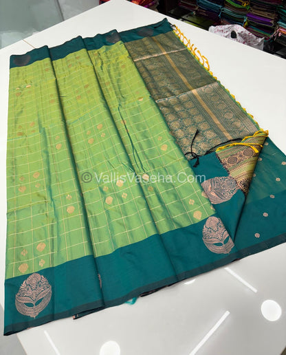 Semi Soft Silk - Dual Tone Shade With  Green Combo -VVSSS028