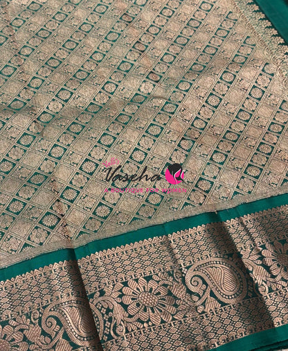 Half Mix - Pure Soft Silk Saree - VVPSS031