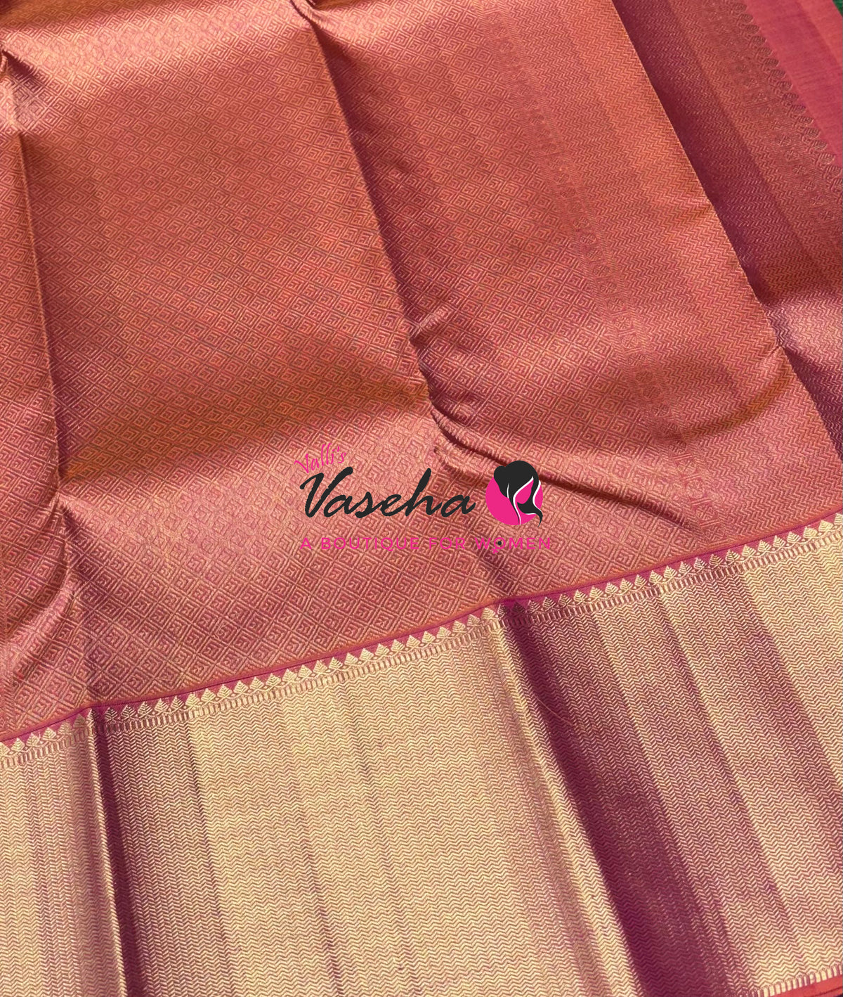 Pure Vintage Korvai Kanchipuram Silk Saree - Green With Peach - VVPS102