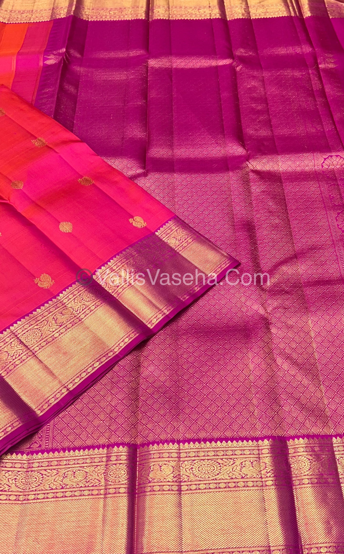 Pure Kanchipuram Silk Saree - Peachish Pink & Pink Shade - VVPS014