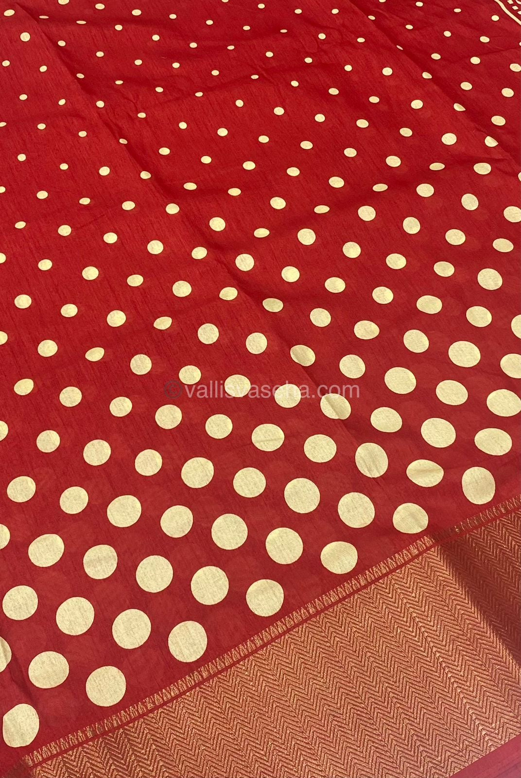 Semi Dola Silk - Polka Dots - Red  Shade - VVSDS003