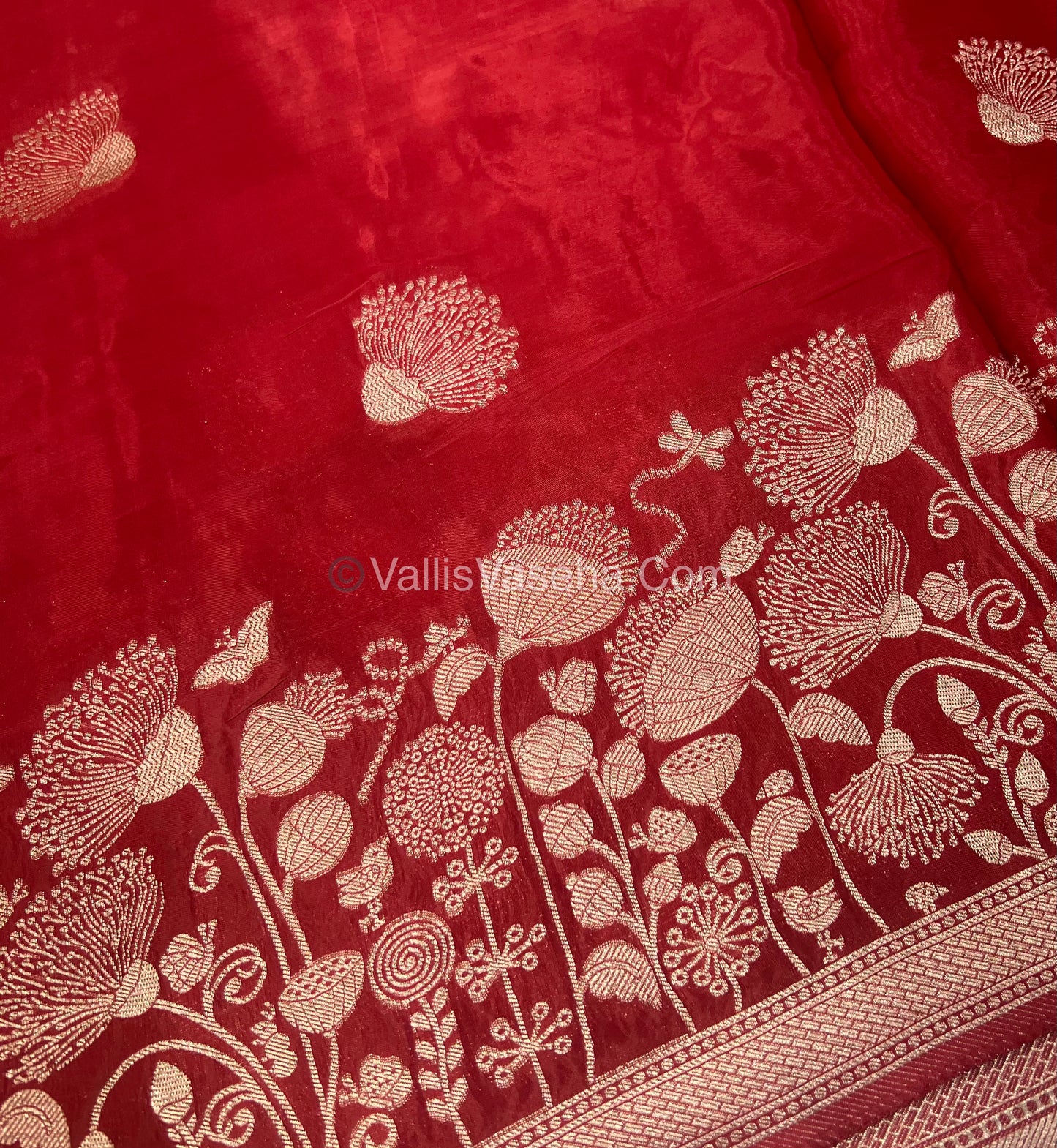 Banarasi Premium Viscose Saree - Red Shade - VVBPV001
