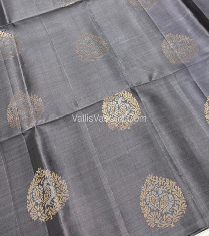 Pure Soft Silk Saree - Border Less - Grey With Purple Shade - VVPSS052