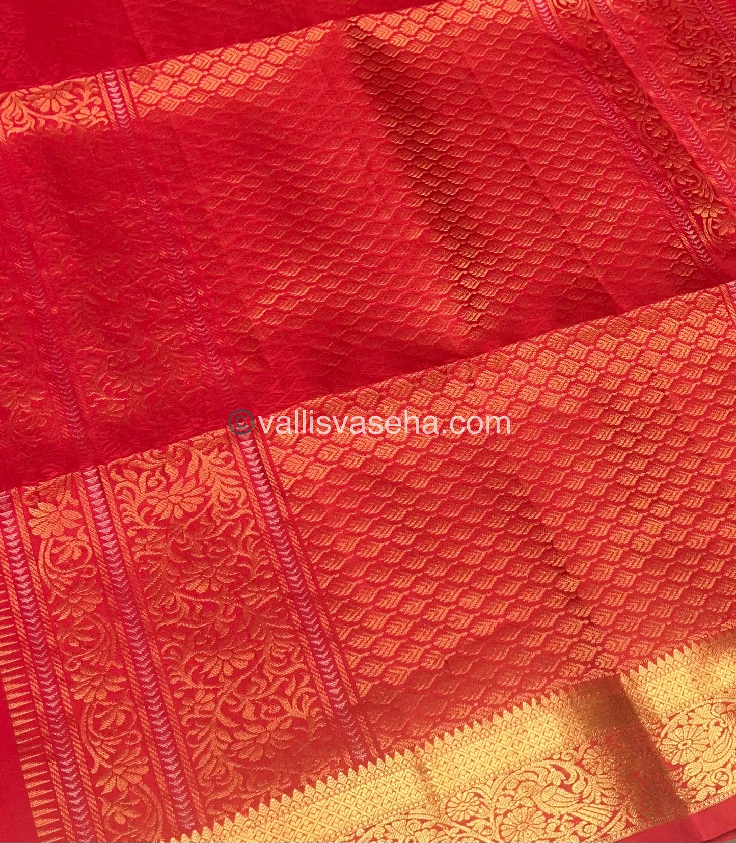 Pure Soft Silk Saree - Kanchi Border - Red Shade - VVPSS046