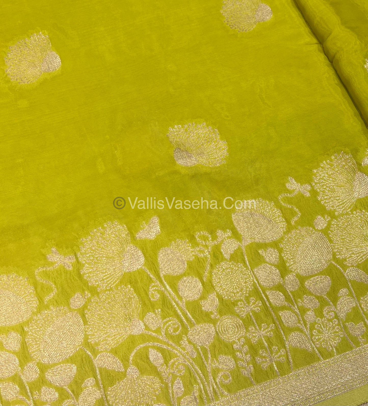 Banarasi Premium Viscose Saree - Lemon Green Shade - VVBPV001