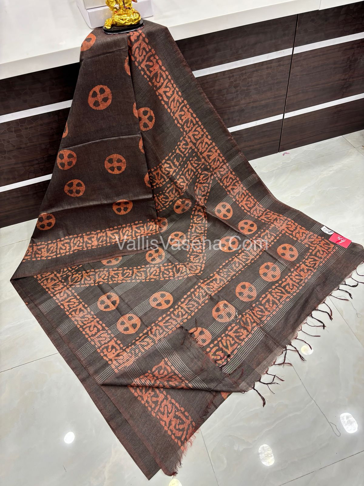 30% less - Offer Saree - Bhagalpuri Saree - VVDS005
