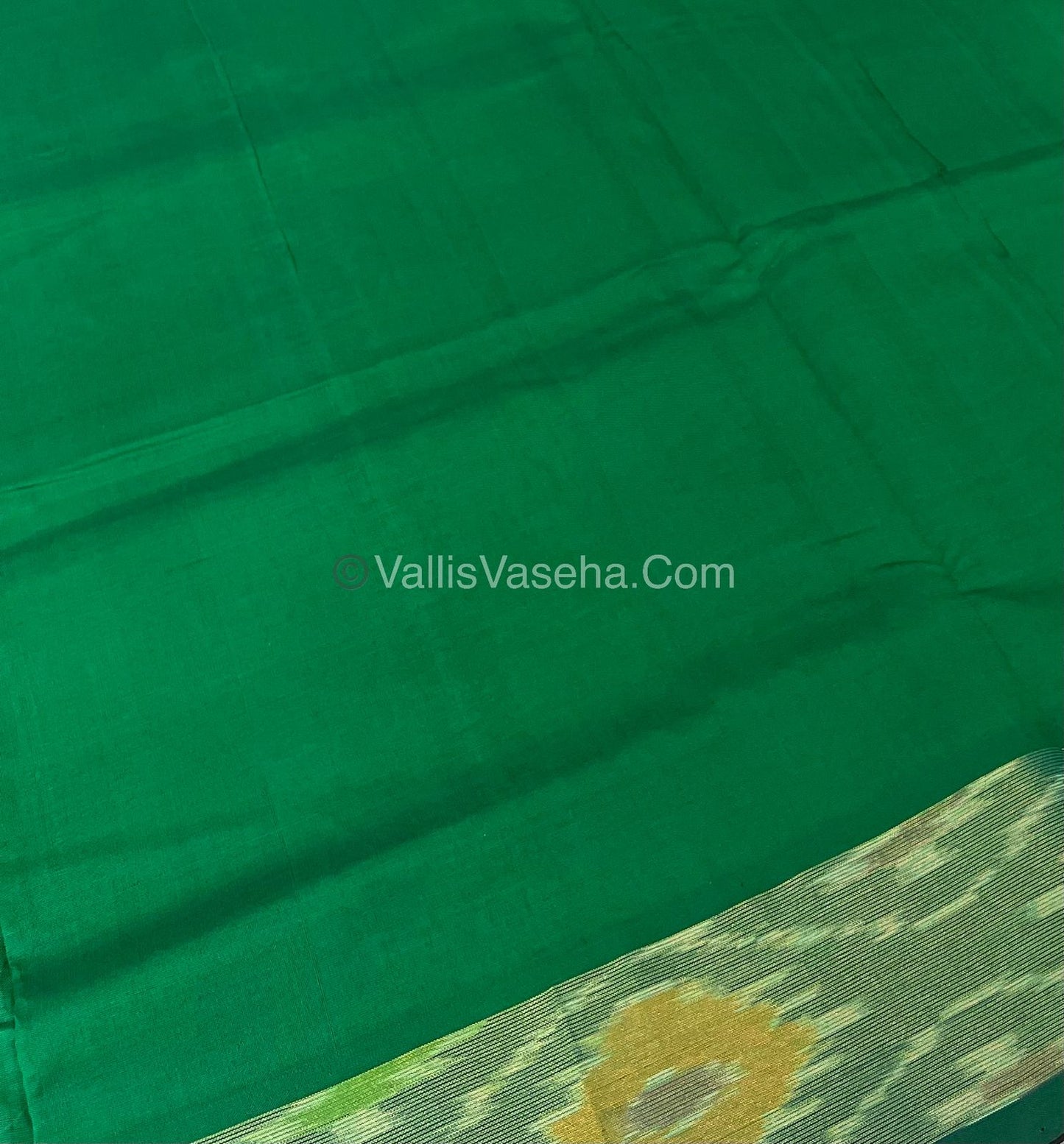 Semi Silk Cotton Saree - Red & Green - VVSSC001