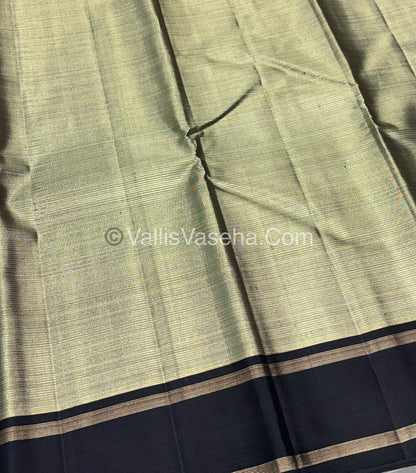 Pure Kanchipuram Silk Saree - Vaira Voosi Design - Grey With Black Shade - VVPS030