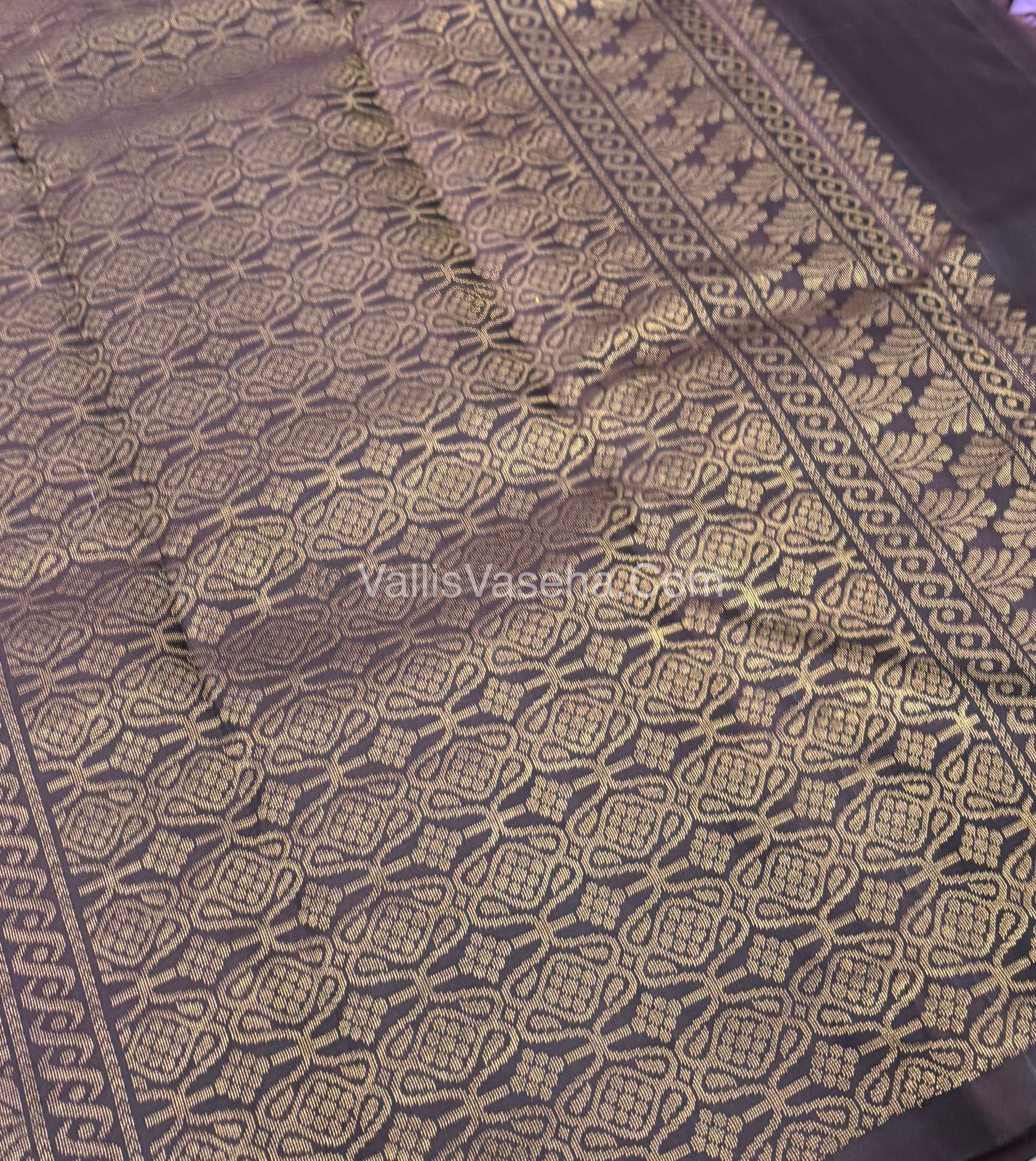 Half Mix - Pure Soft Silk Saree - VVPSS054