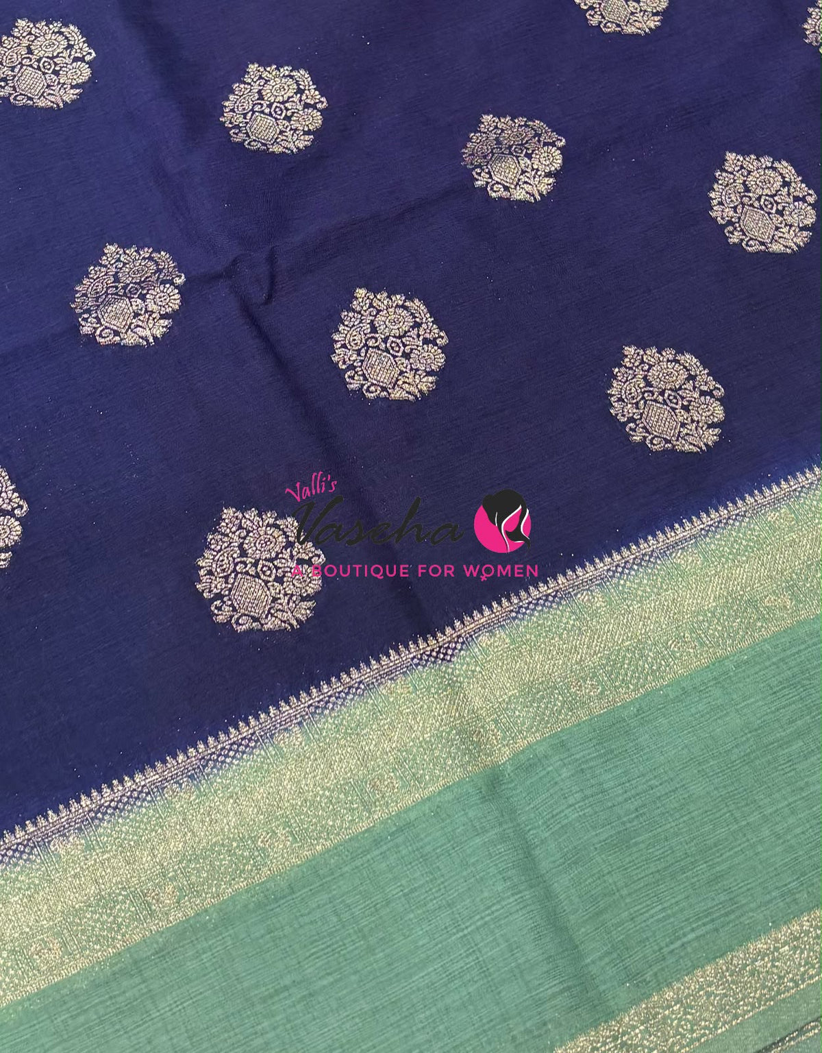 Banarasi - Heritage - Contrast  - Retta Petta border - VVBHS017