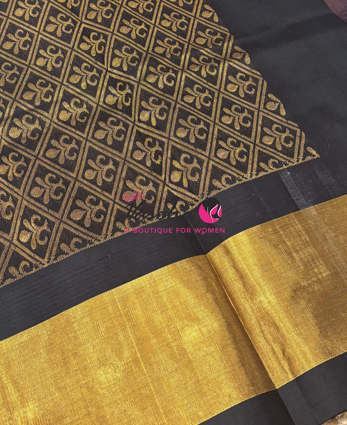 Pure Korvai Silk Cotton Saree - Peach With Black Shade Temple border - VVKSC001