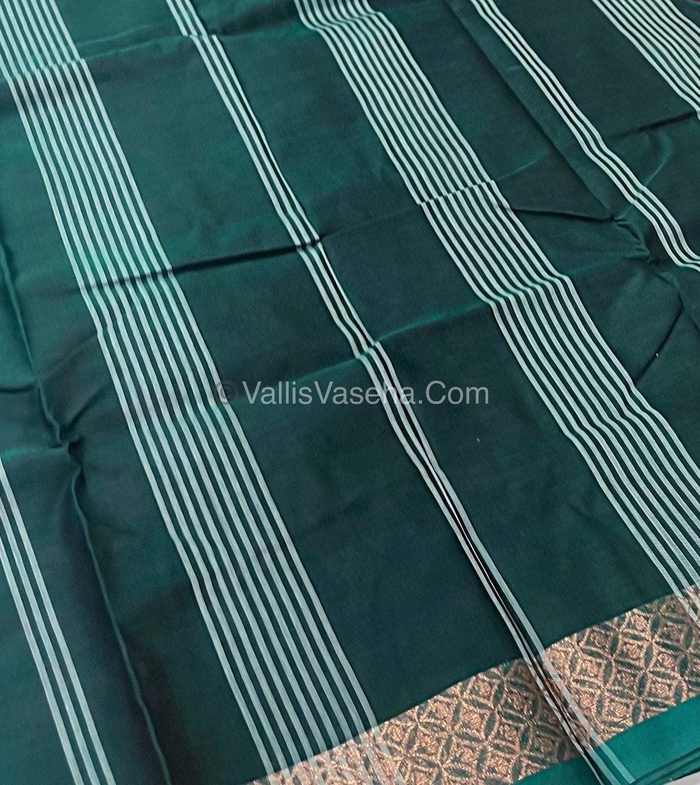 Dhaka Cotton Saree - VVDCS001