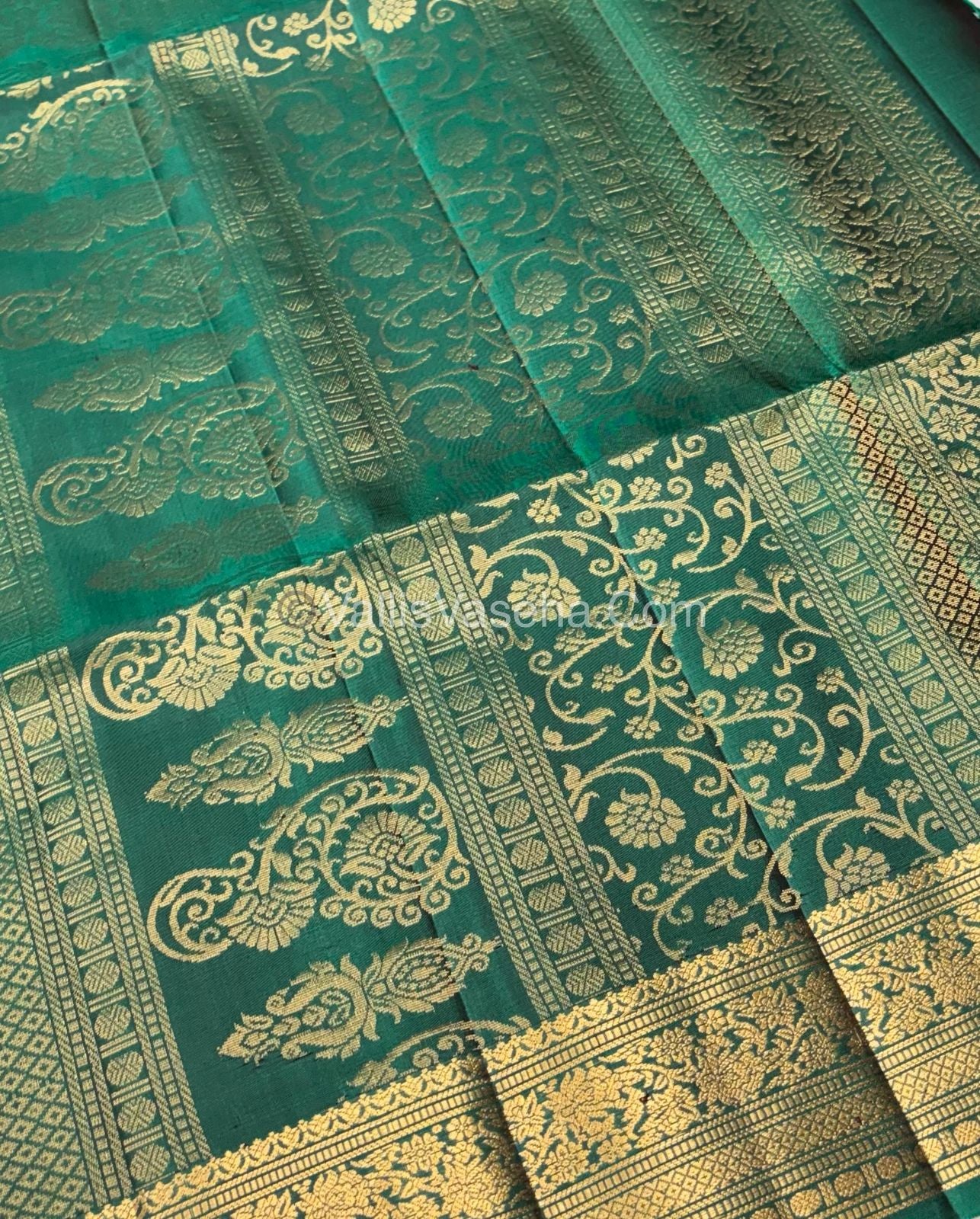 Pure Soft Silk Saree - Kanchi Border - Brown & Green Combo - VVPSS015