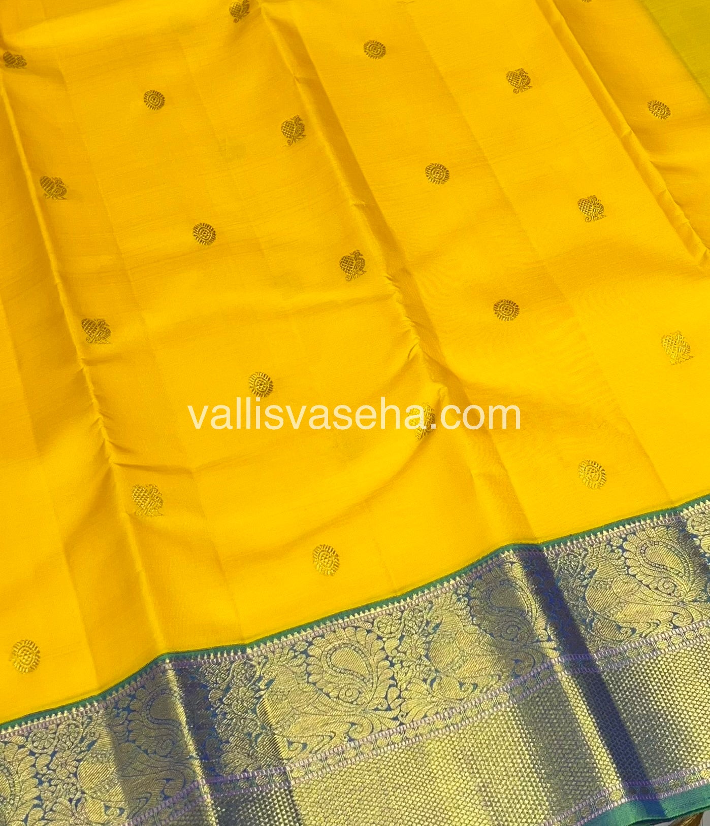 Pure Vintage Korvai Kanchipuram Silk Saree - Yellow & Green Combo - VVPS006