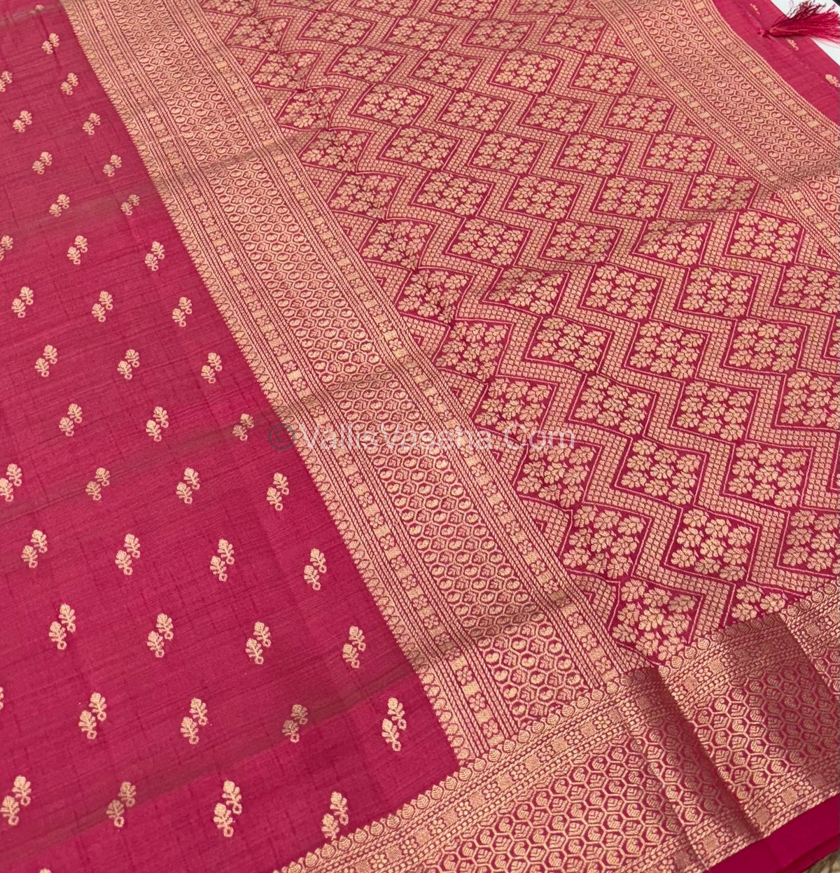 Semi Tussar Silk - Grand Pallu  - Pinkish Red Shade - VVSTS021