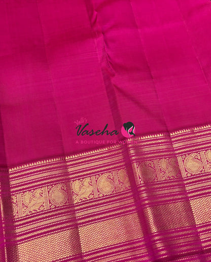Pure Vintage Korvai Kanchipuram Silk Saree - Black & Pink Combo - VVPS021