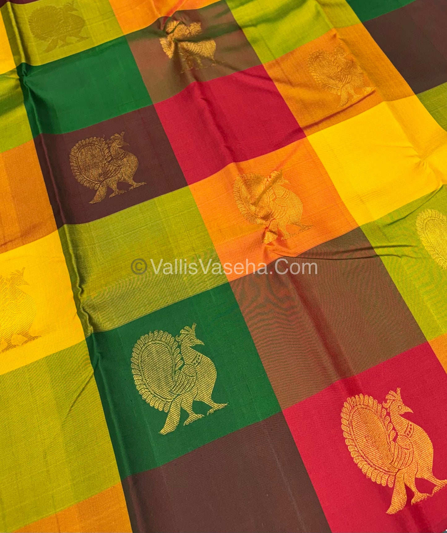 Pure Kanchipuram Silk Saree - Pazhum Pazhamum Checks - VVPS017