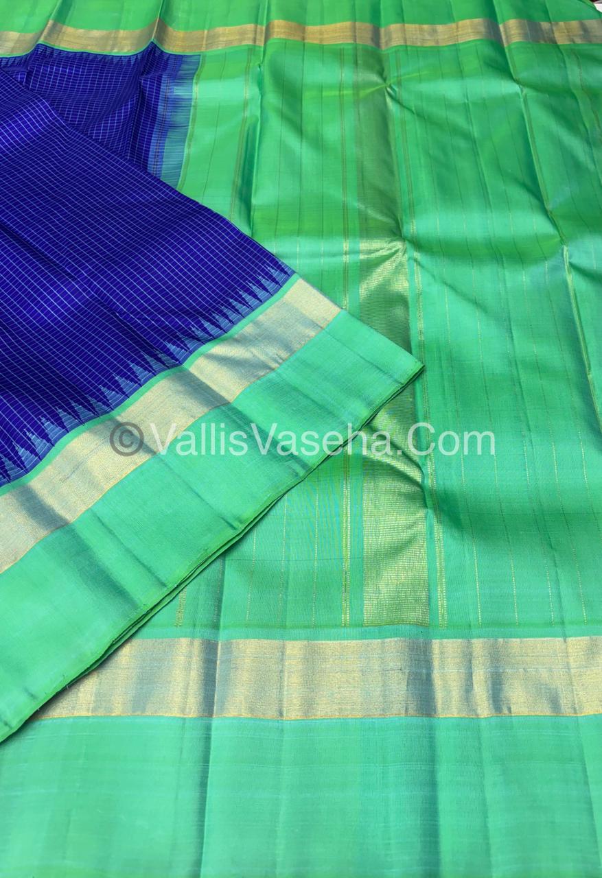 Pure Kanchipuram Silk Saree - Blue With Green Combo - VVPS025