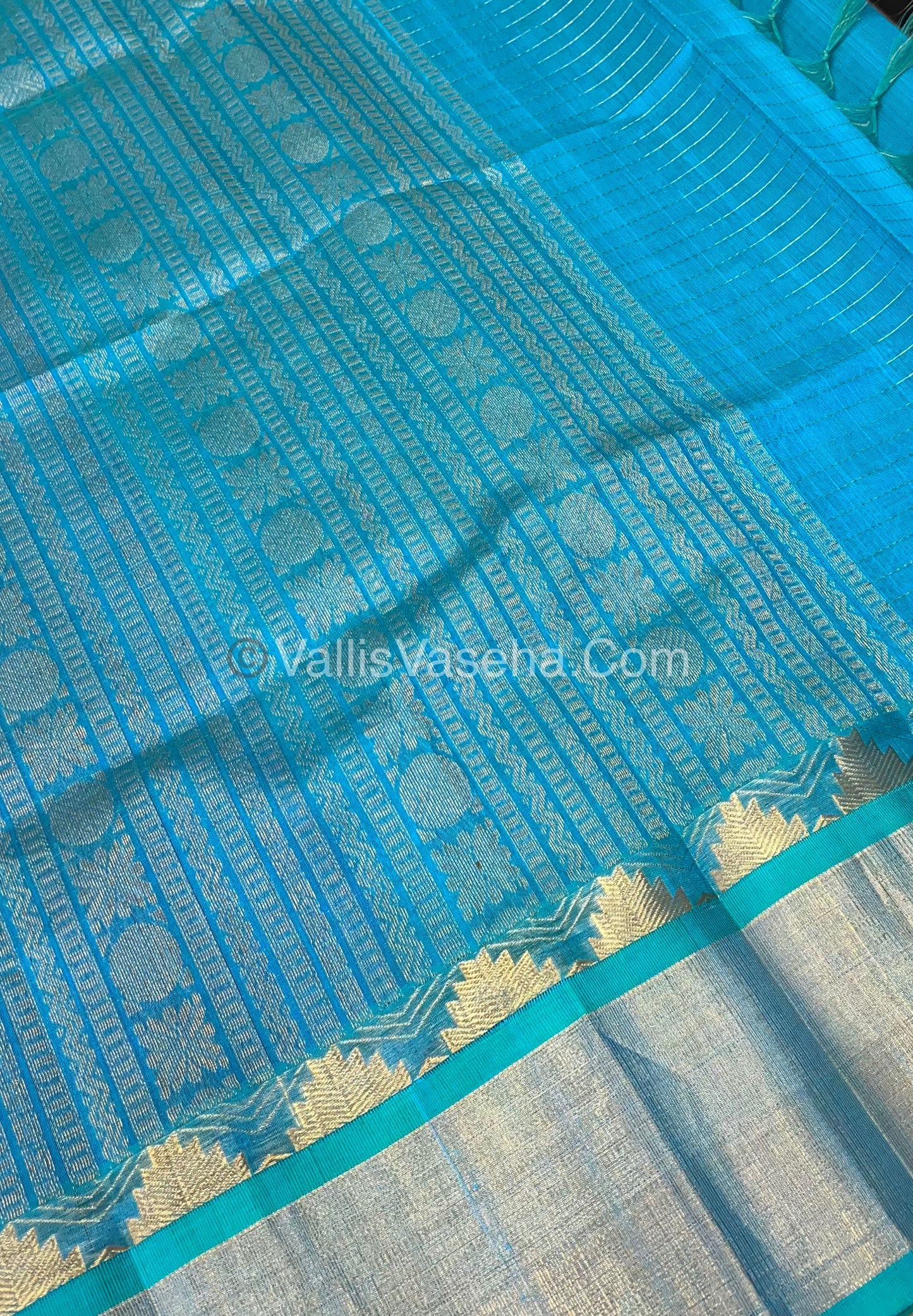 Pure Korvai Silk Cotton - Lakshadeepam Design - Short and Long border - VVKLD003